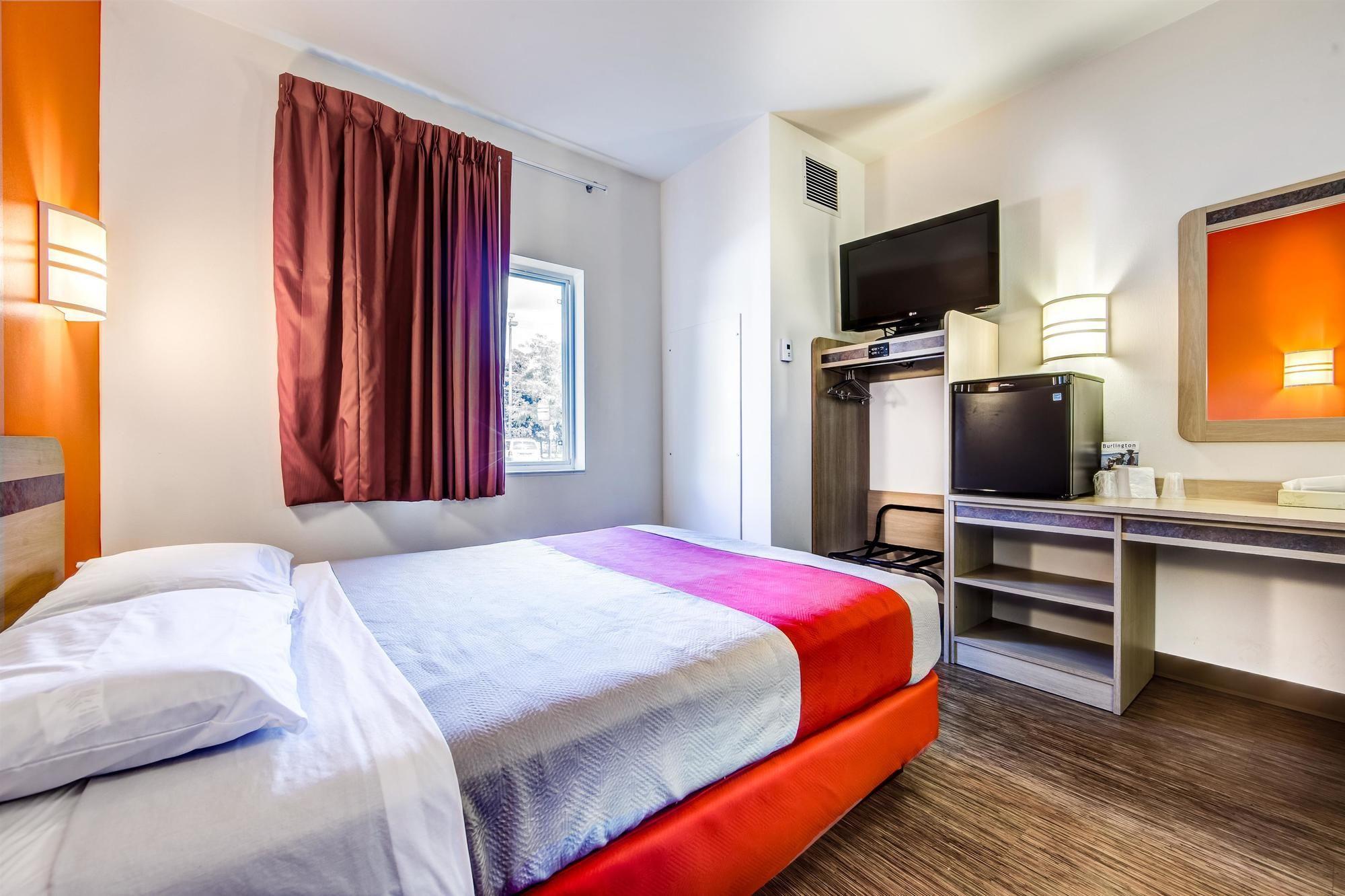 Motel 6-Burlington, On - Toronto West - Oakville Extérieur photo